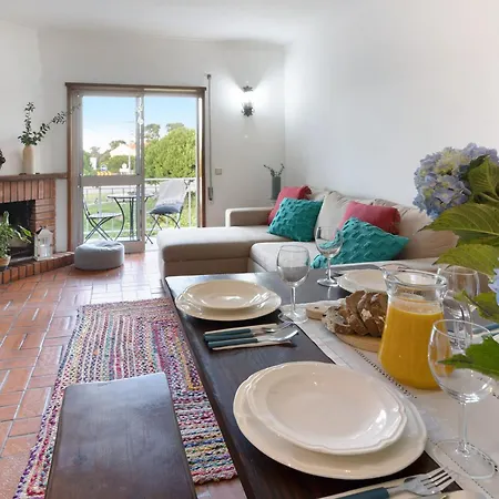 Apartment Retro House Moledo *