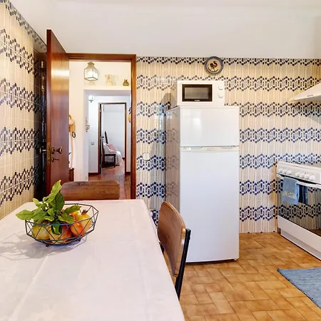 Retro House