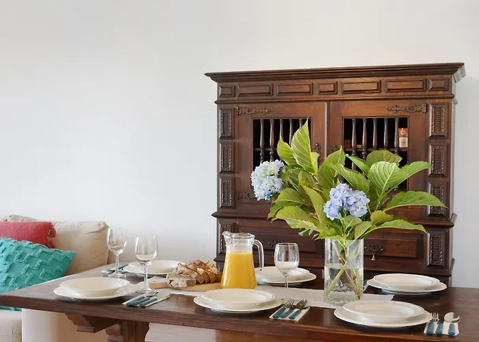 Apartment Retro House